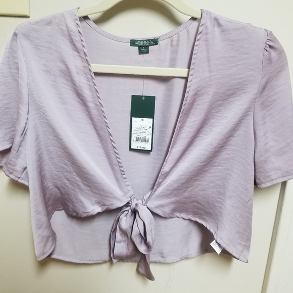 Tie crop top - Picture 1 of 1